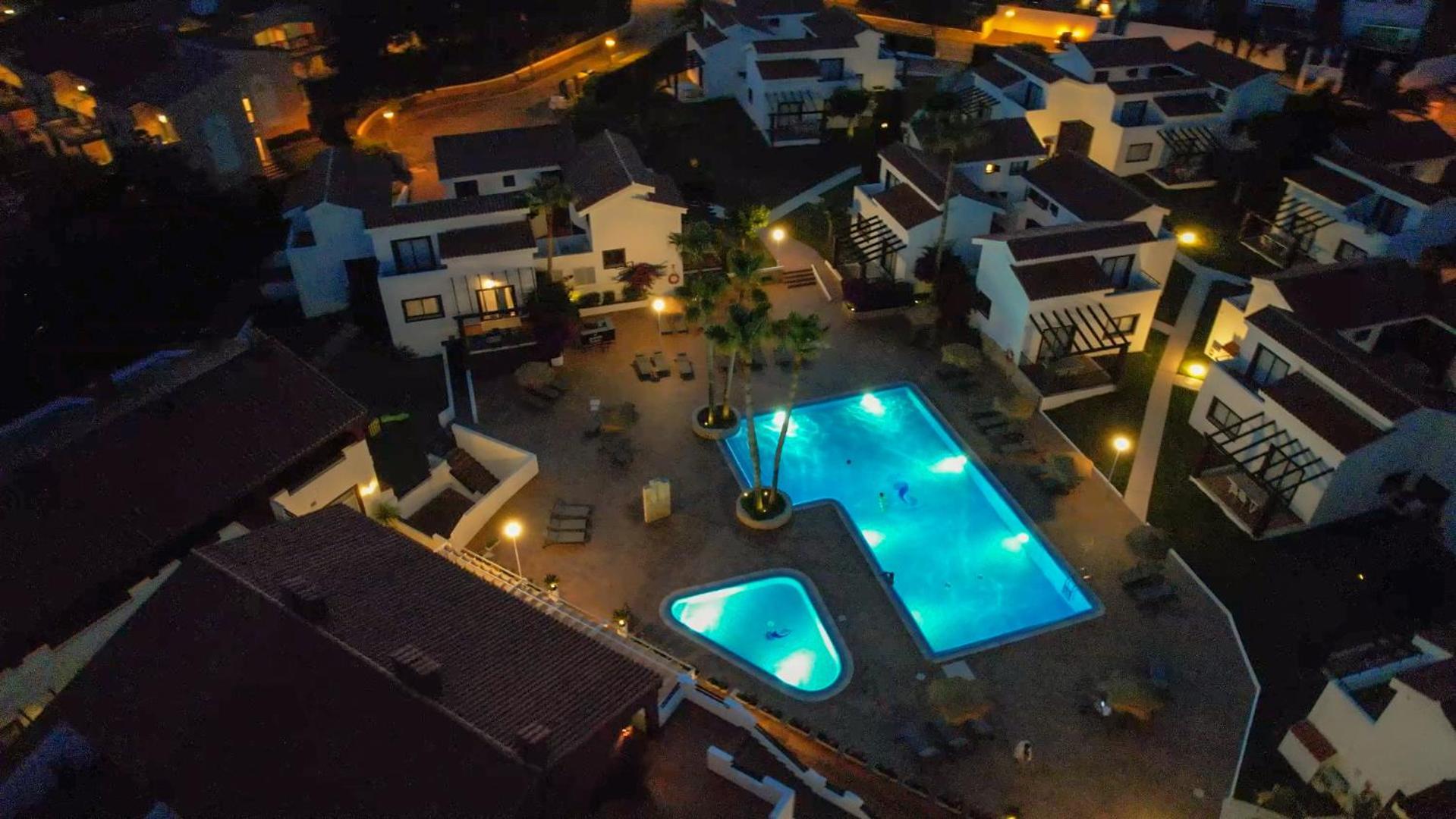 Nuramar Aparthotel Cala en Bosch Zewnętrze zdjęcie
