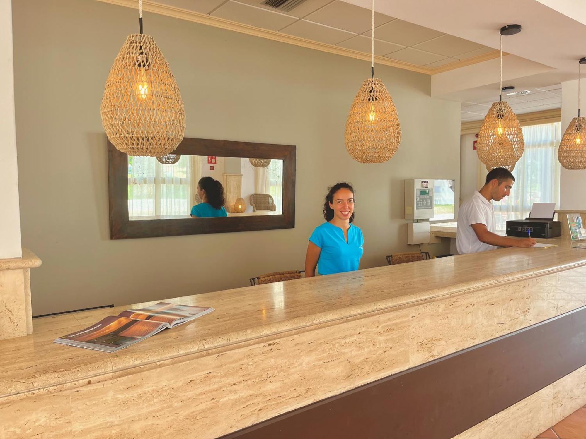 Nuramar Aparthotel Cala en Bosch Zewnętrze zdjęcie